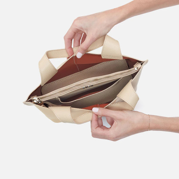 HOBO VIDA SMALL TOTE - ALMOND