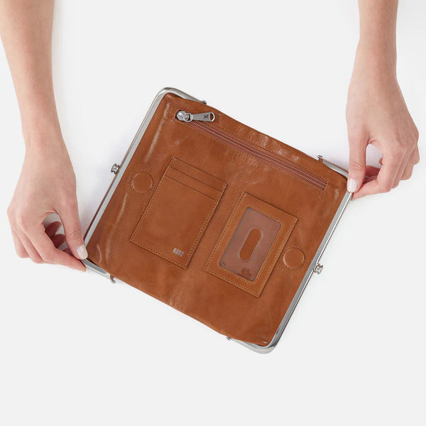 HOBO LAUREN CLUTCH WALLET - TRUFFLE